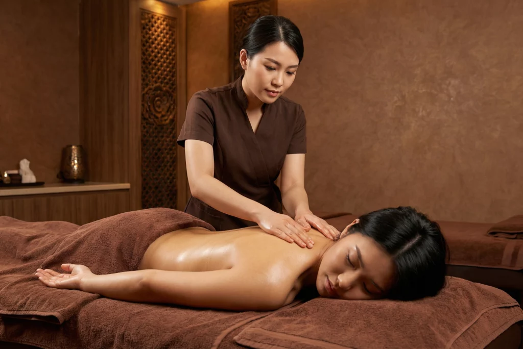 36b261a99bea6a3f75c5895467219a87 c6e9cc8c 5583 4ffe a541 5f6c793183b7 1024x684 - Тайская программа для спины