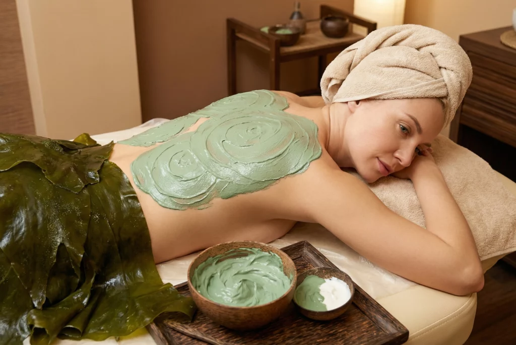 dfb7a5bfcaf70c7ecb02bc558f589fdc 3b0cf2e0 e4c2 406b 962f 91cd1838802f 1 1024x684 - СПА для тела "Водоросли"